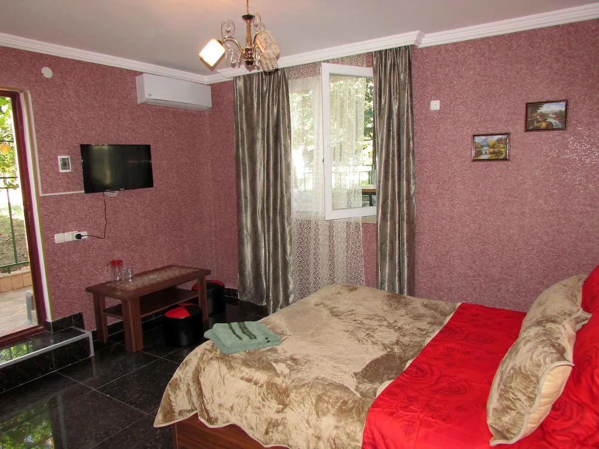 Hotel Gold تبليسي